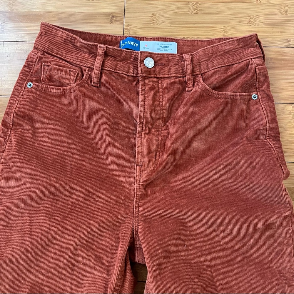 Old Navy Corduroy High Rise Flare Pants with Secret-Smooth Pockets 70s Inspired - Picture 4 of 11
